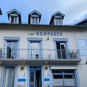 Les Remparts Homestay